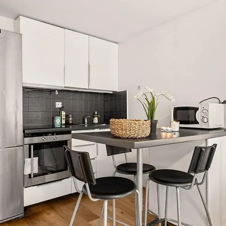 Dinbnb Homes I 4-apartment House In Idyllic Location Prázdninový dům *