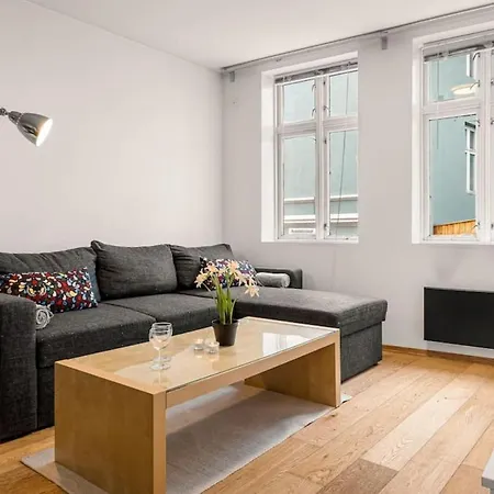 Holiday home Dinbnb Homes I 4-apartment House In Idyllic Location